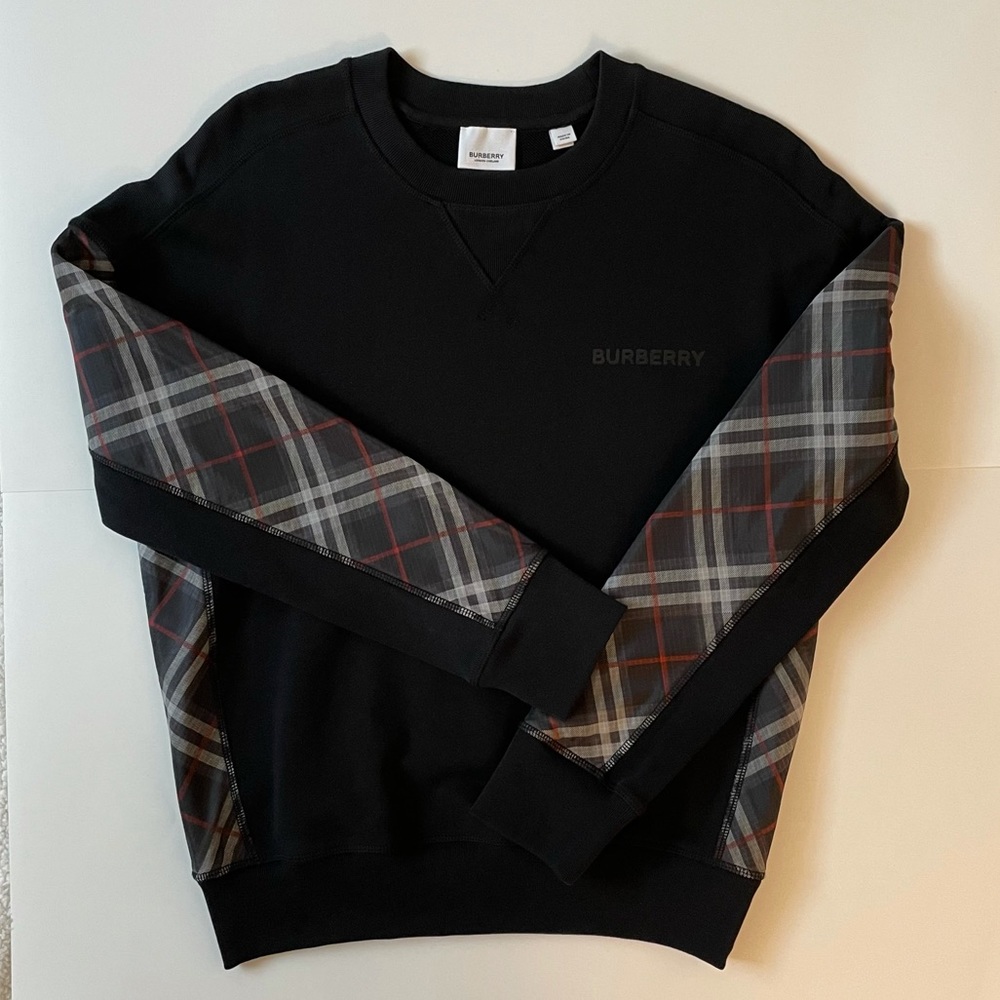 NWOT Burberry Sweatshirt Black w/Black, Gray, White, Burgundy Tartan Sleeves 12Y